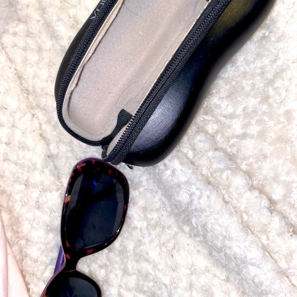 sunglasses - Picture 1 of 1